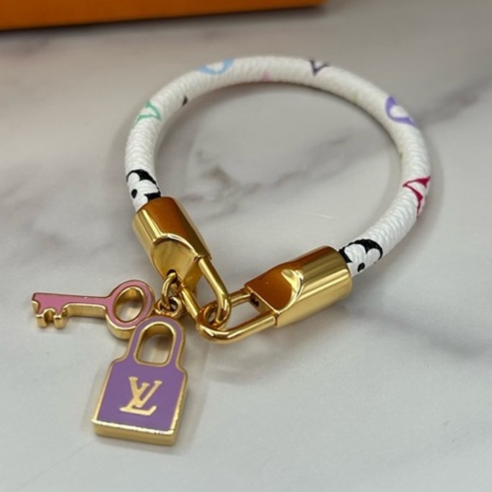 👛👛RARE! Louis Vuitton x Takashi Murakami Luck It Multicolor Bracelet Sz 17